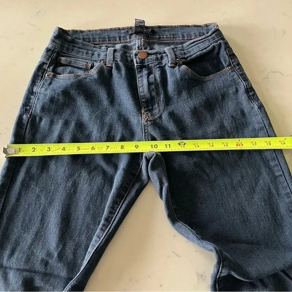 Forever 21 Women’s Medium Waist Dark Blue Non-Stretch Cigarette Jeans Size 27 - Picture 7 of 9